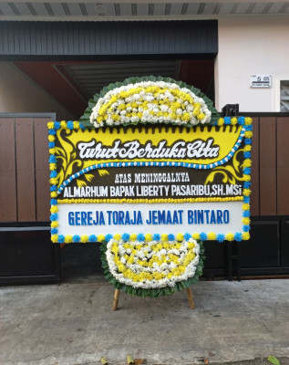 Papan Bunga Duka di Kaibar